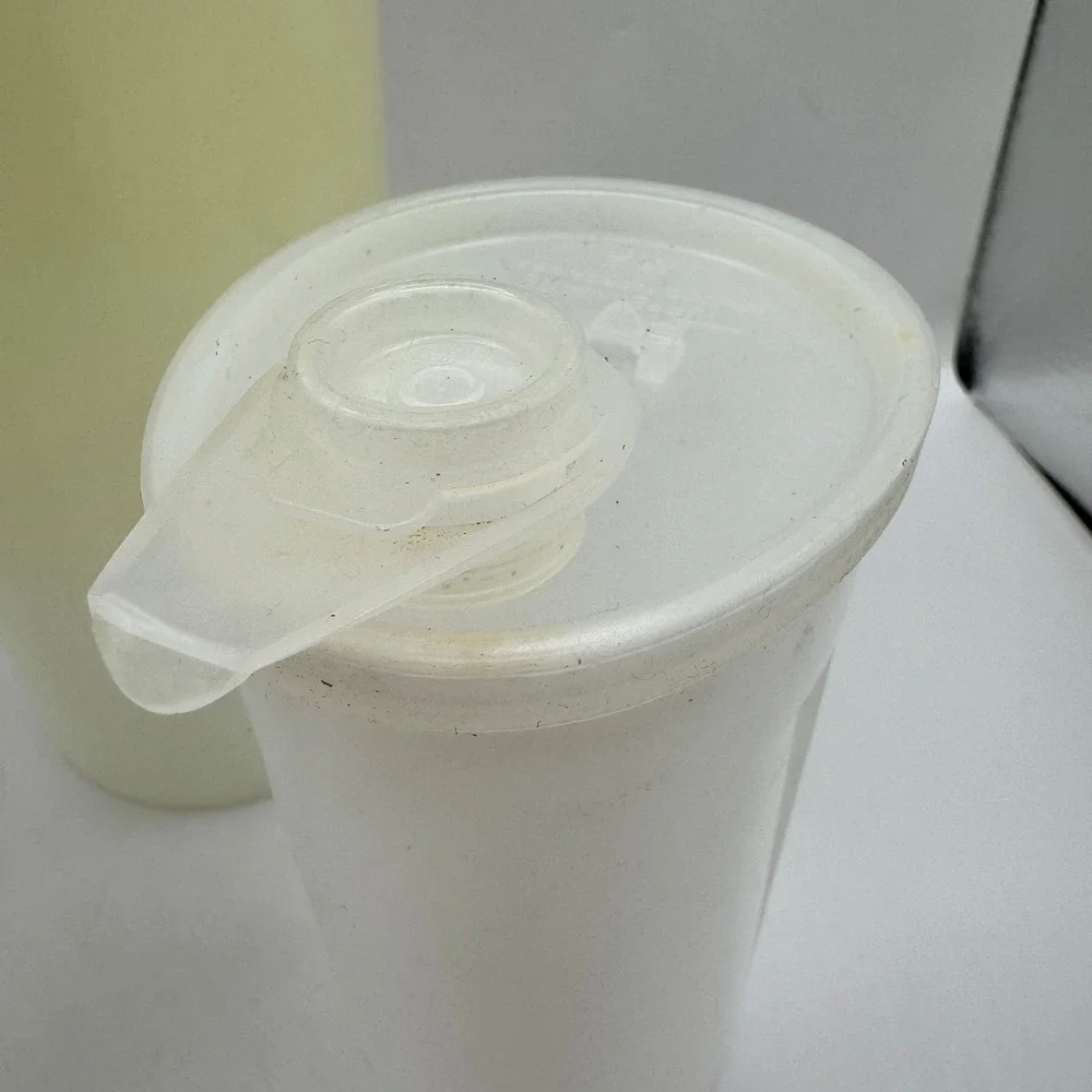 Tupperware Pitcher Canister Set Mixed Sizes White Vintage 3pc with Lids Spout‎